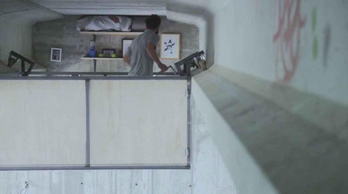 Office inside a bridge | Mindsparkle Mag