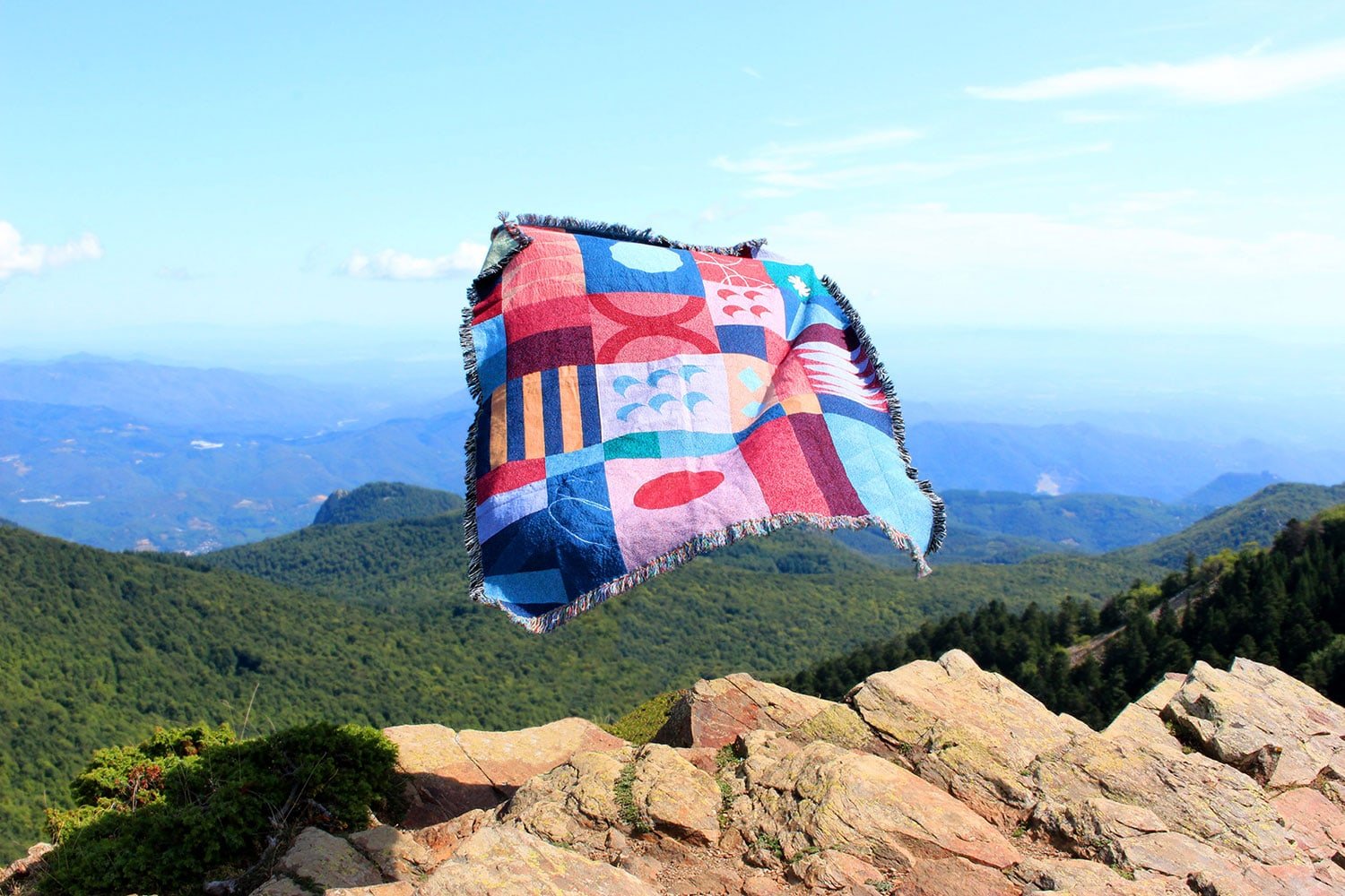 Throw Co Blanket | Mindsparkle Mag