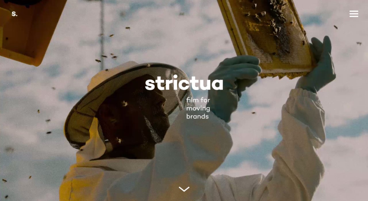 Strictua on Minimal Gallery