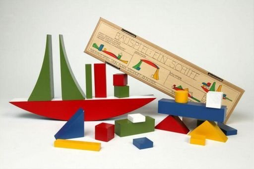 Bauspiel Ein Schiff (Ship Building Game)