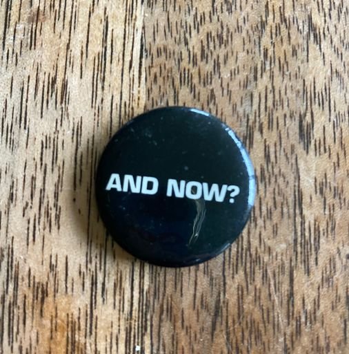 Prompt button form the early social network ECHONYC