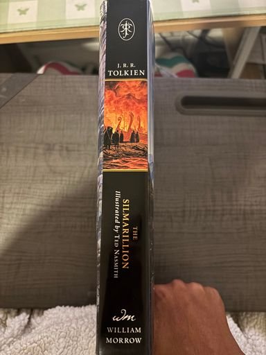 The Silmarillion, J.R.R. Tolkien’s (2004)