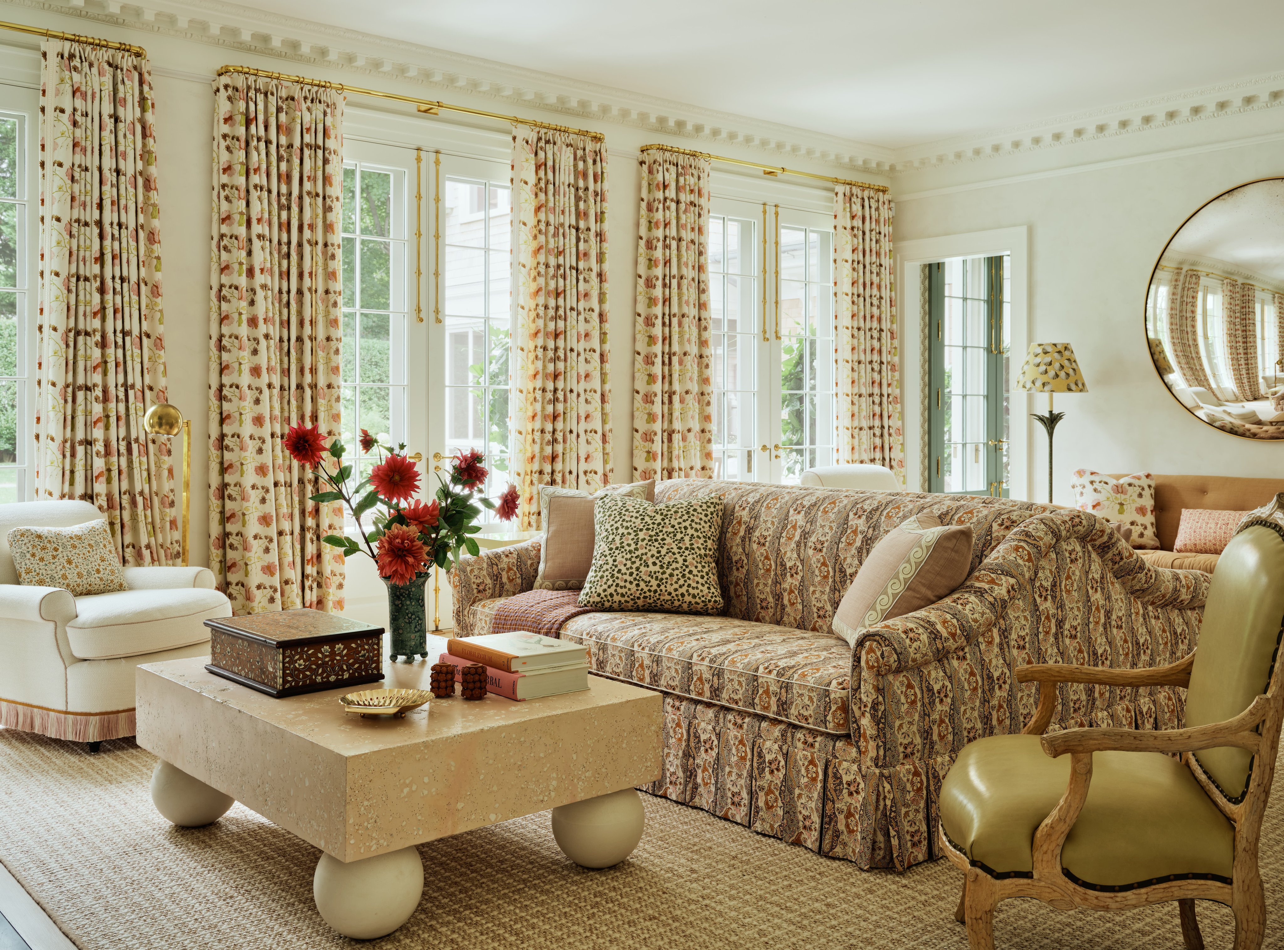 6 Curtain Mistakes That Make Your Home Look Cheap, According to Designers