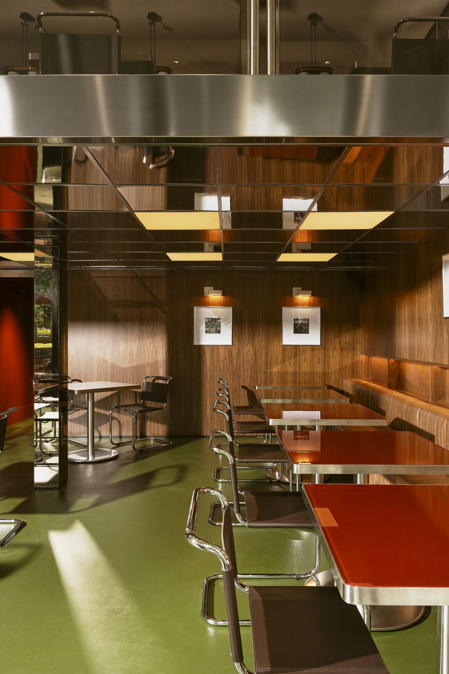 Clocking Off: Lève Office Bar in Turin by Fabio Fantolino.